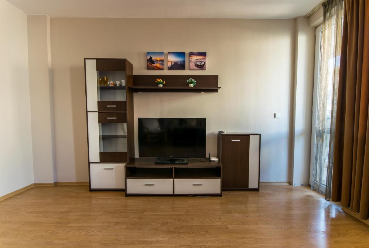 Great Apartment Near The Sea,Central Place! Burgas Екстер'єр фото